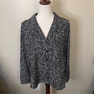 NWT Love Riche Boutique Long Sleeve Black & White Blouse Size Medium